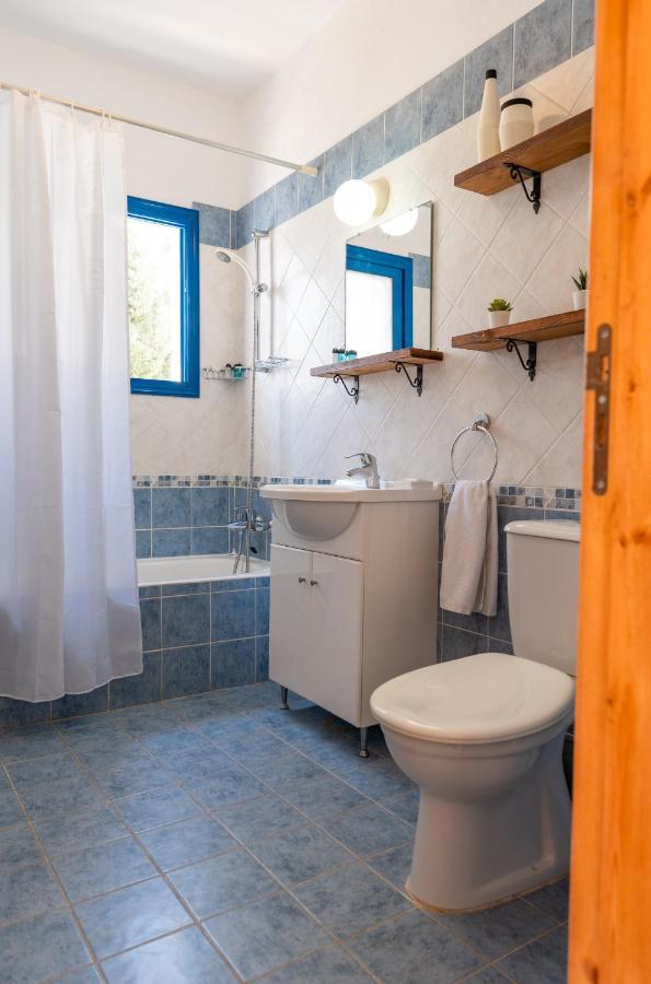 St Nicolaos Villa Ekaterina 3 Bdrm Protaras Dış mekan fotoğraf